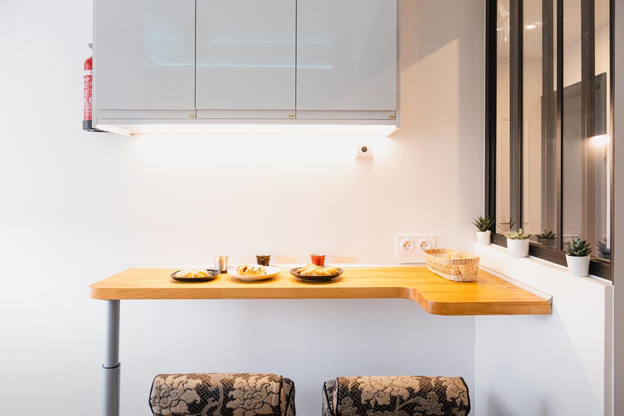 Sublime 3 Rooms Showers โคล็อมบ์ ภายนอก รูปภาพ